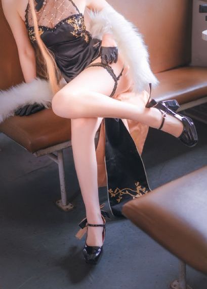 亚洲精品国产熟女久久久电影_BD国语手机在线看